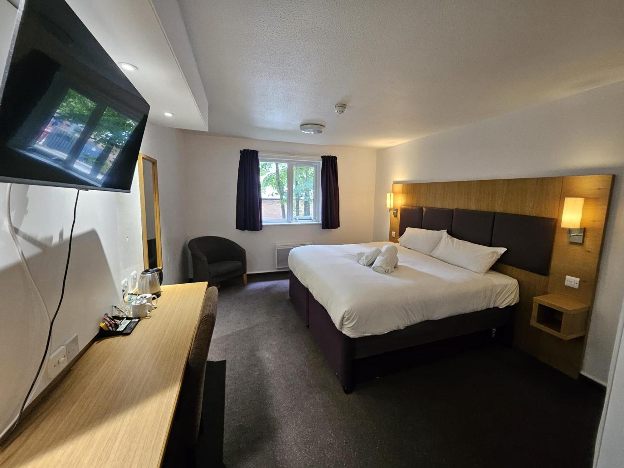 V Lodge Manchester Мидлтон Экстерьер фото